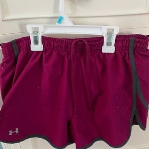 underarmour athletic shorts